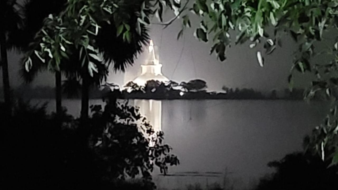 Arachchi Heritage Anuradhapura Exterior foto